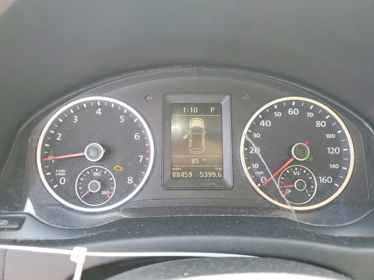 Volkswagen Tiguan S