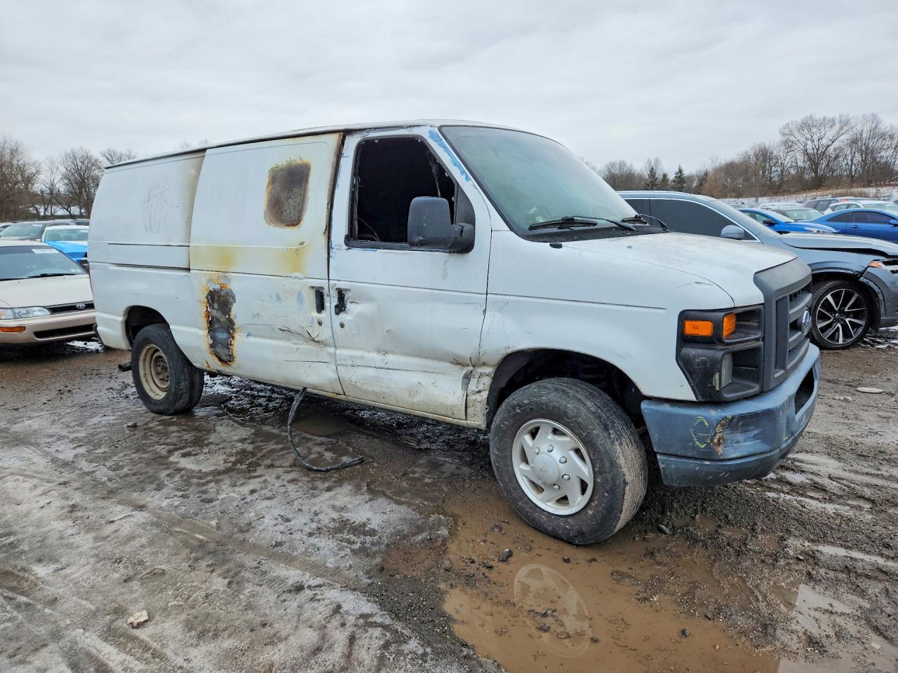 Ford Econoline E250 Van