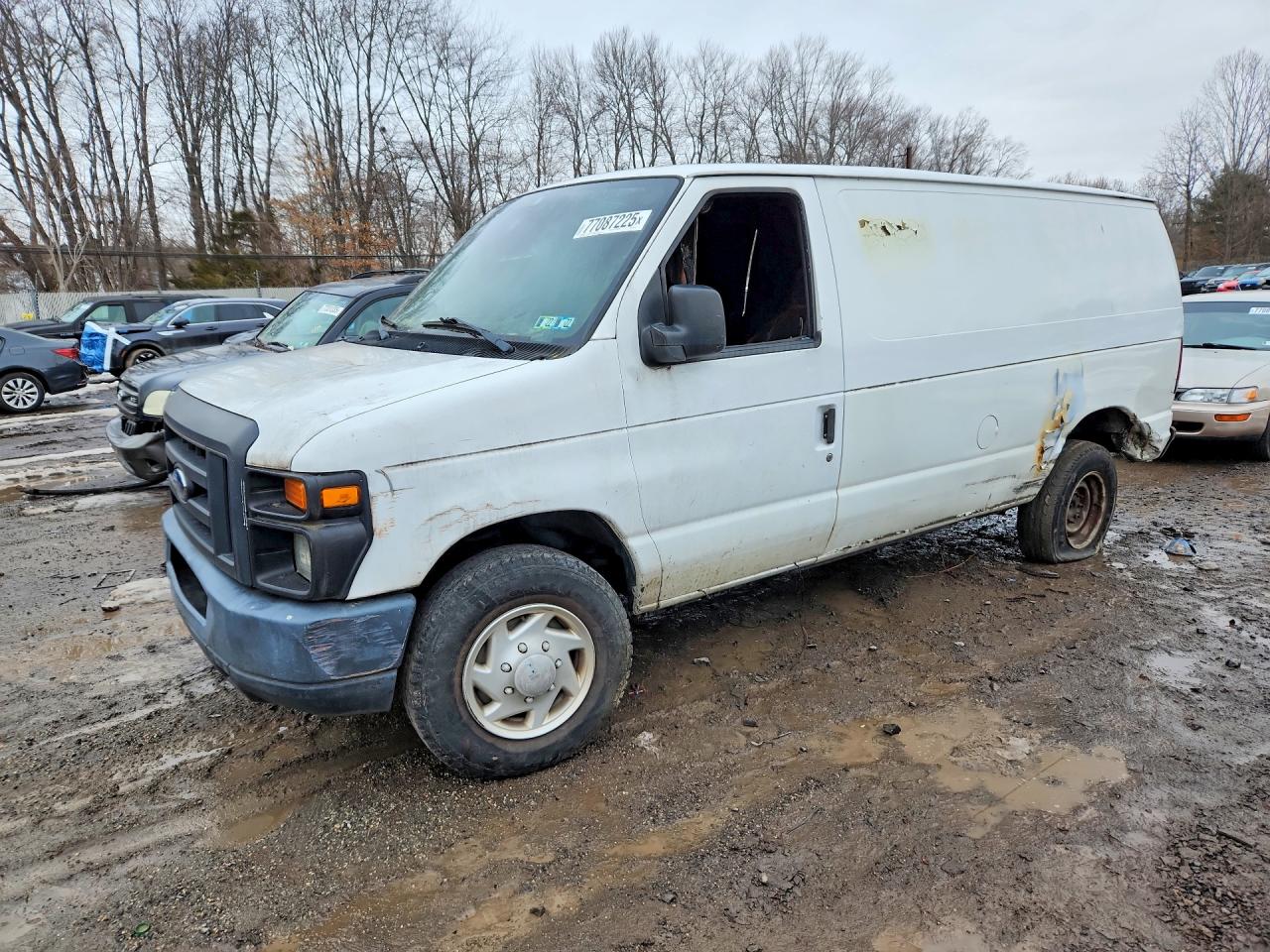 Salvage Ford Econoline Image
