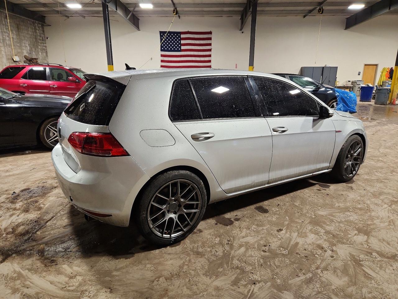 Volkswagen GTI S