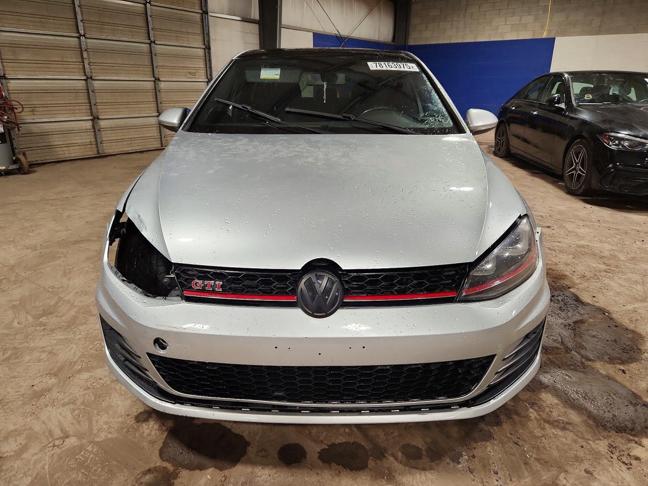 Volkswagen GTI S