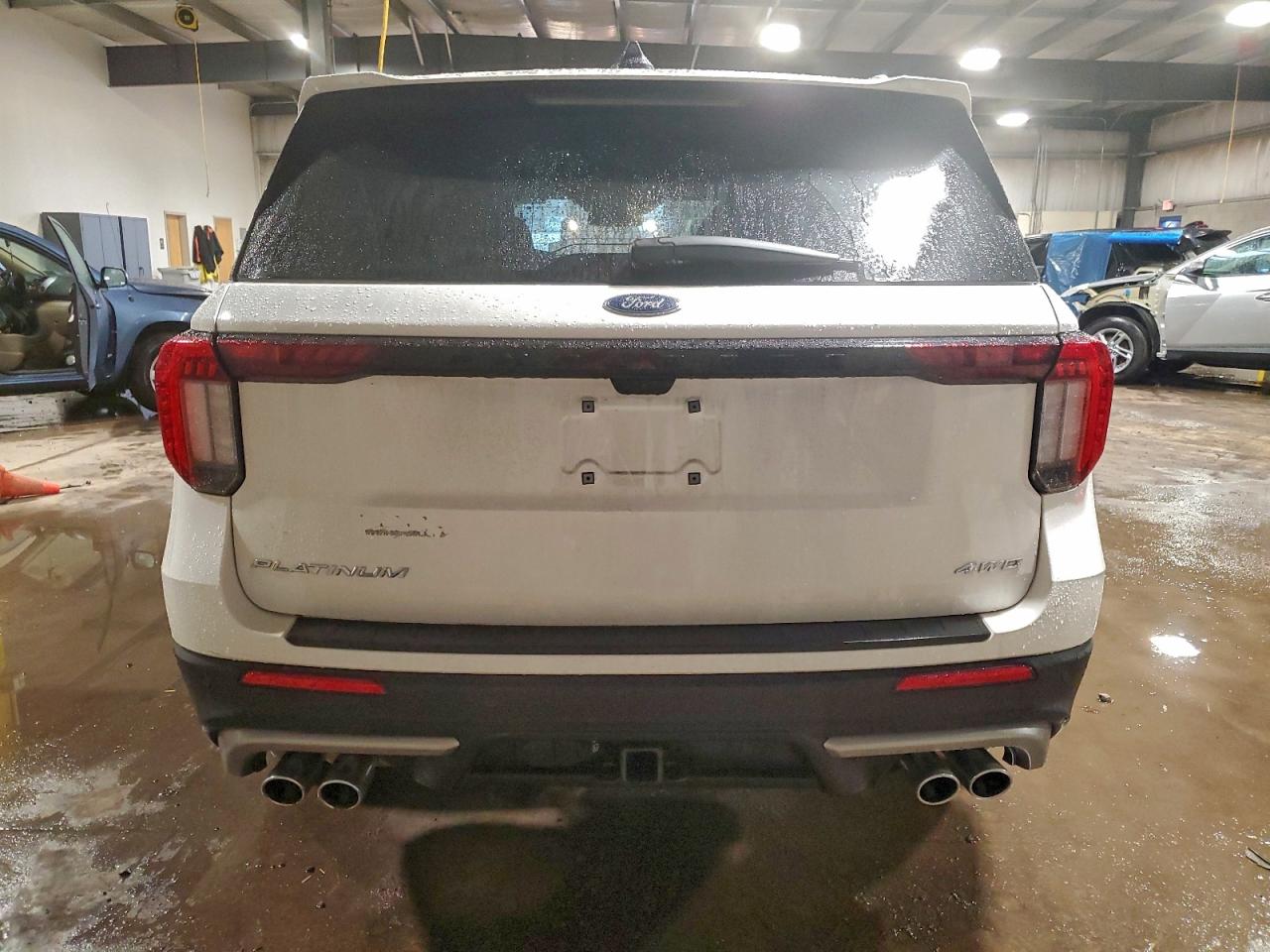 Ford Explorer Platinum