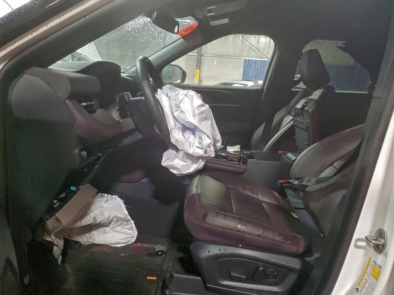 Ford Explorer Platinum