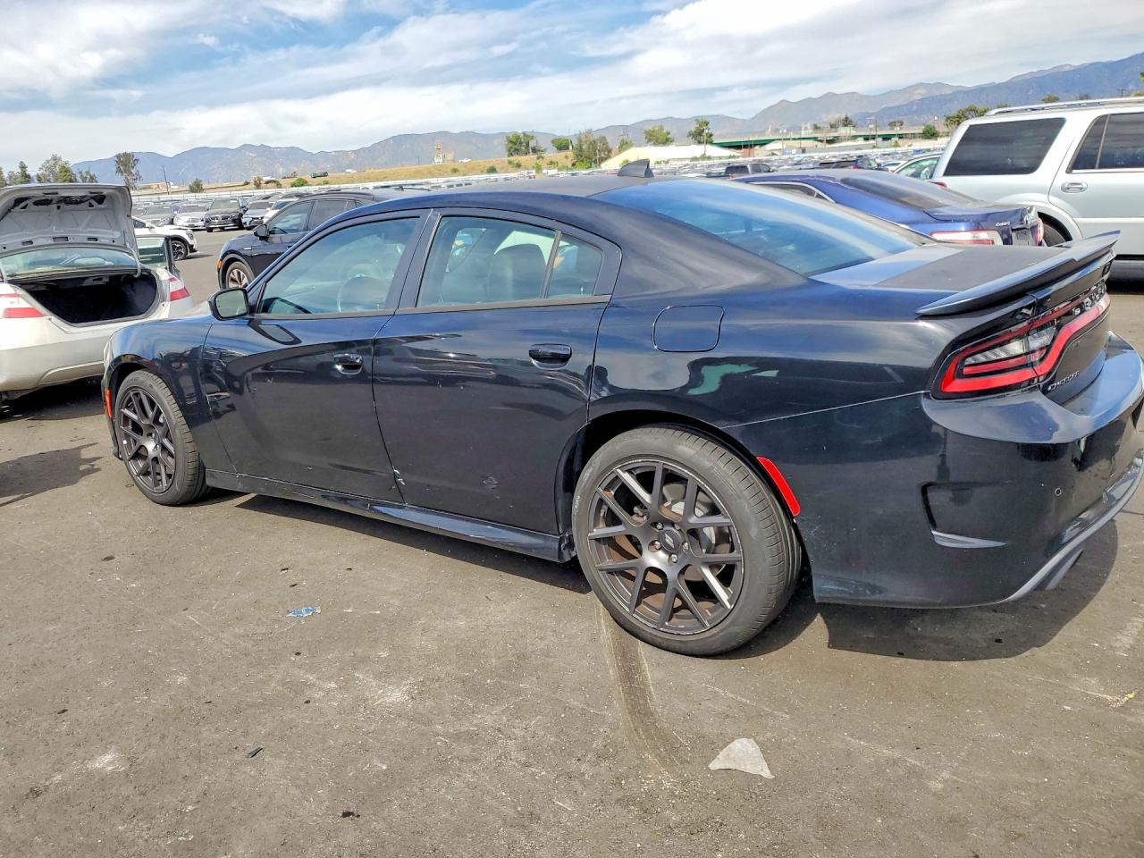 Dodge Charger R