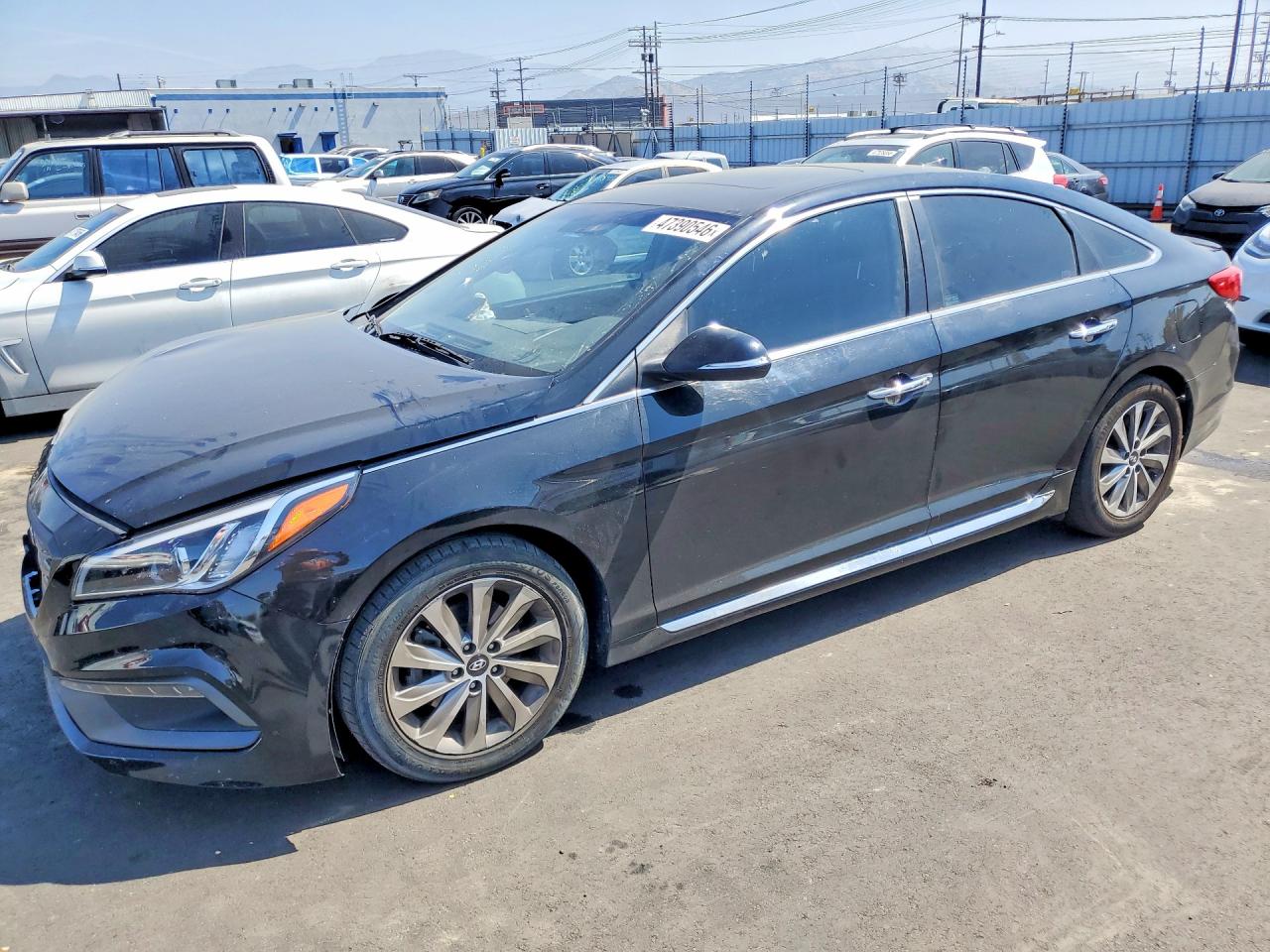 Salvage Hyundai SONATA Image