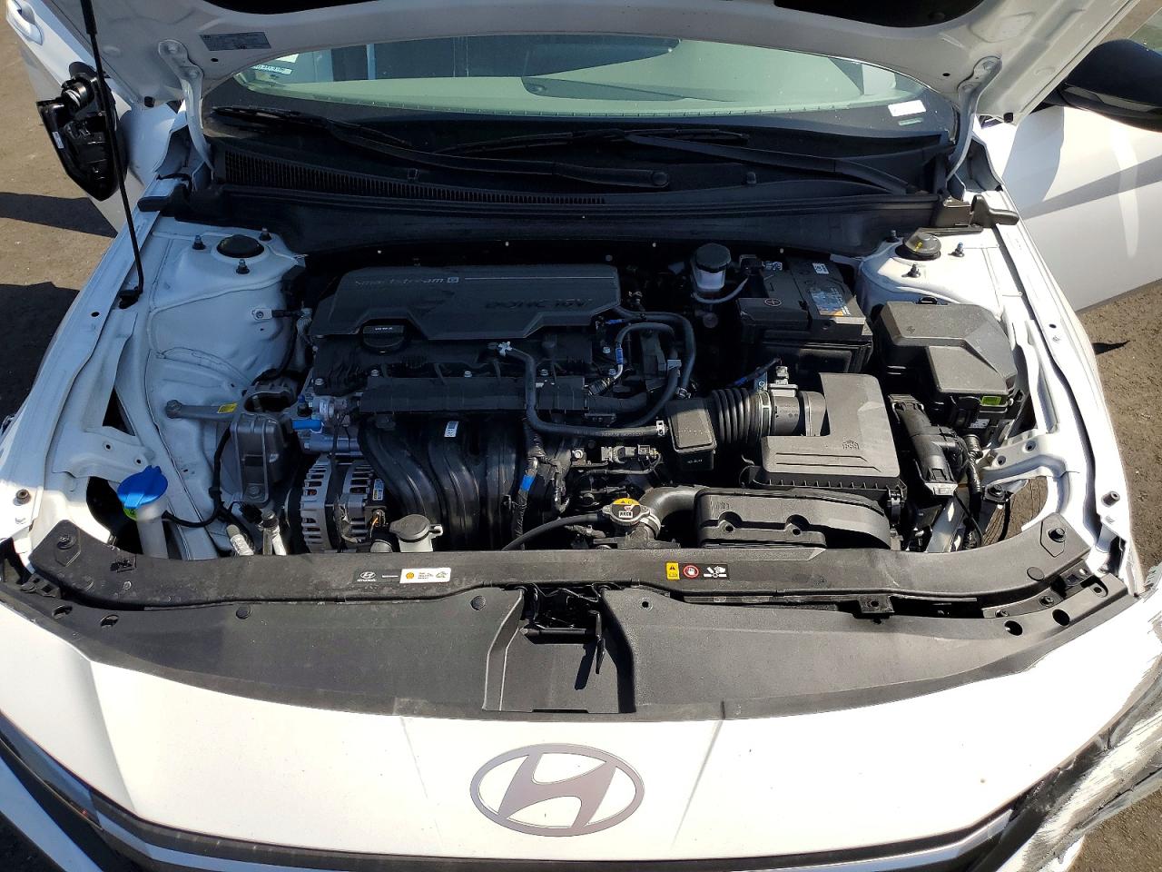 Hyundai ELANTRA Sel Sport