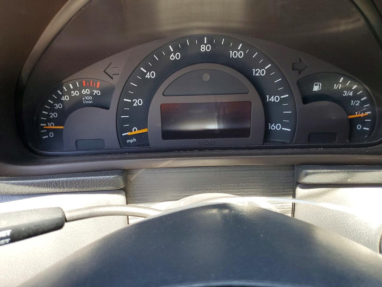 Mercedes-Benz C-Class 320