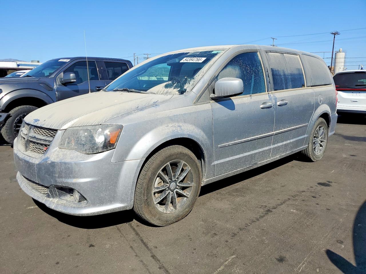 Salvage Dodge Caravan Image