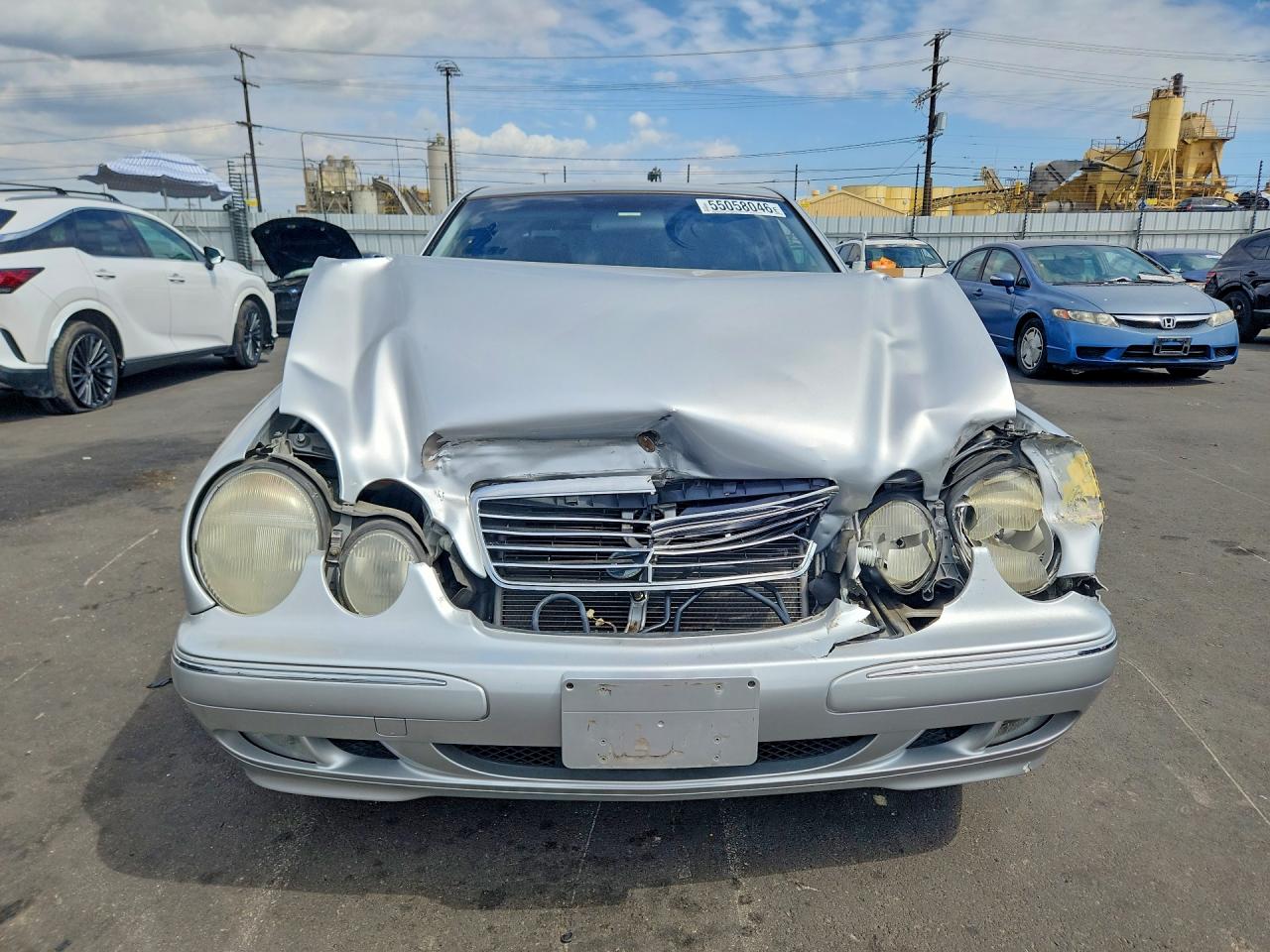 Mercedes-Benz E-Class 320