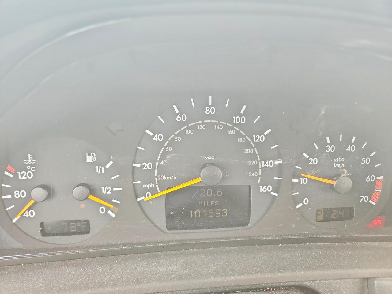 Mercedes-Benz E-Class 320