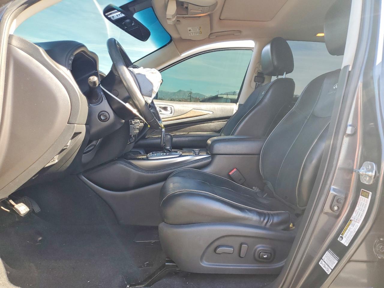 INFINITI Qx