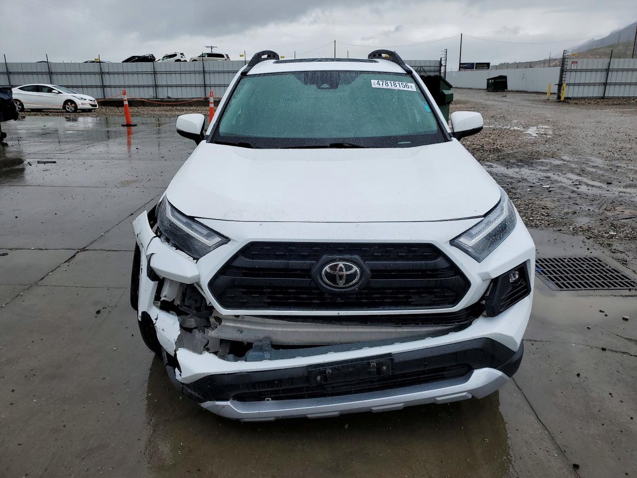 Toyota RAV4 Adventure