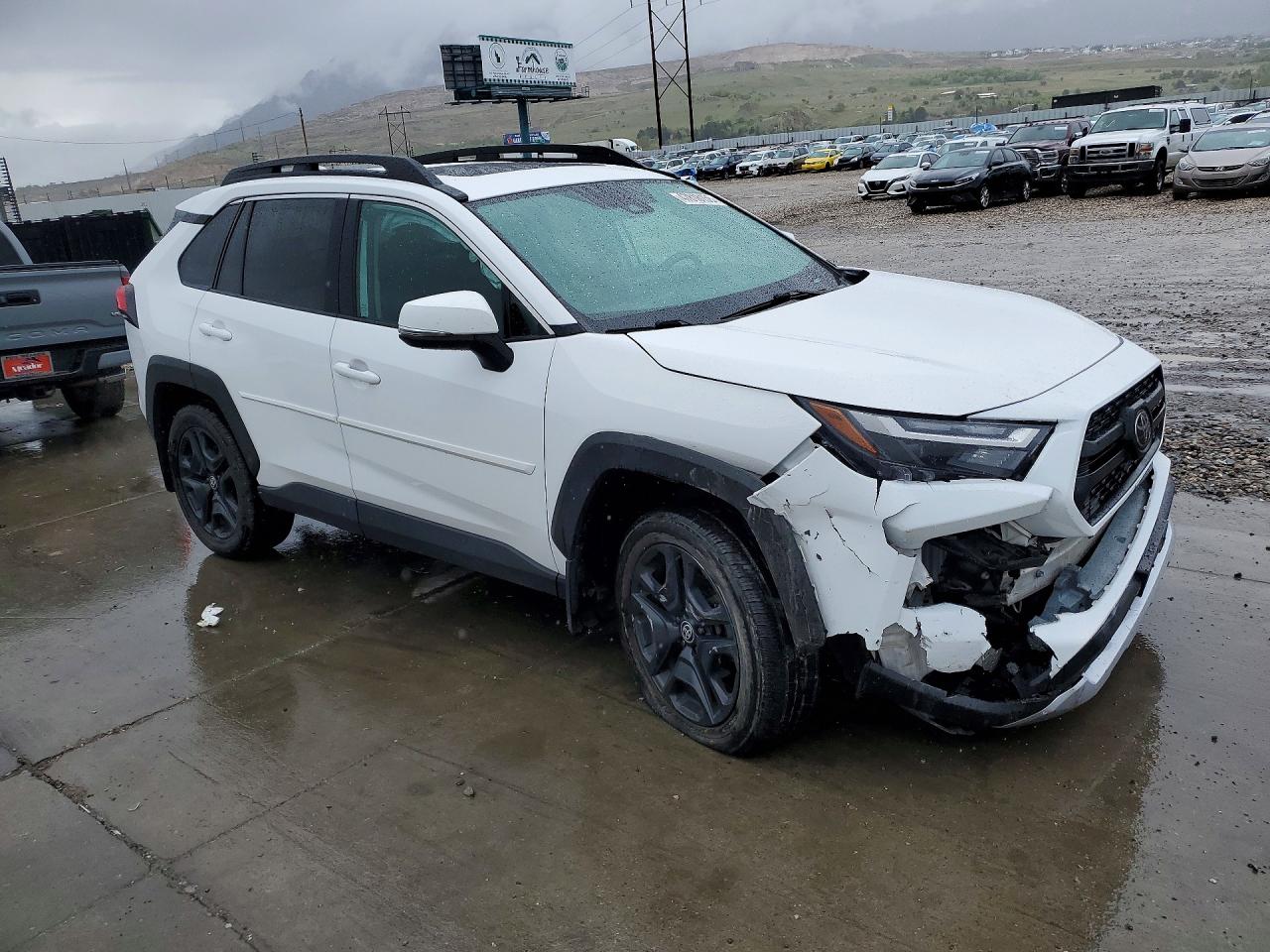 Toyota RAV4 Adventure