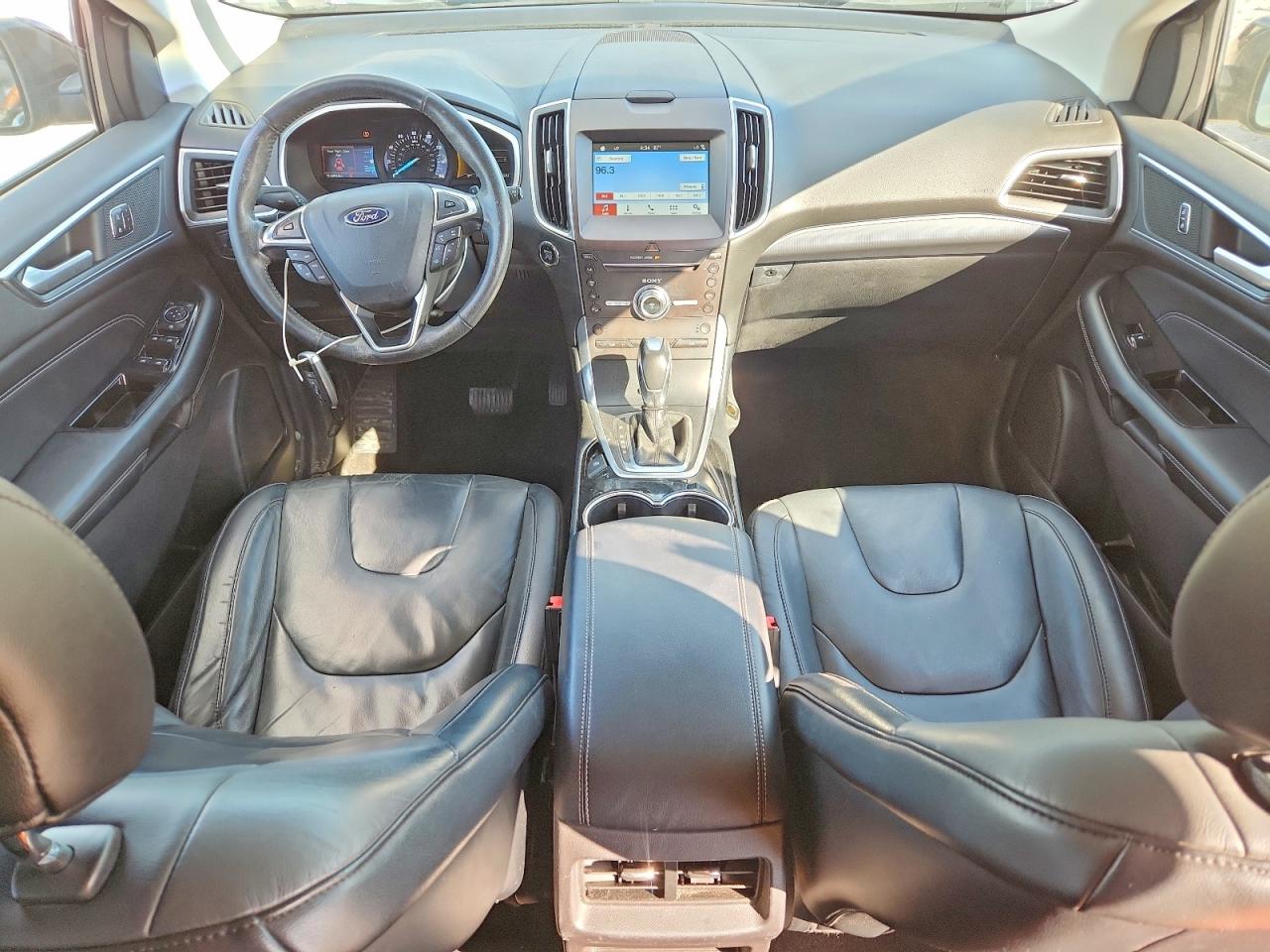 Ford Edge Titanium