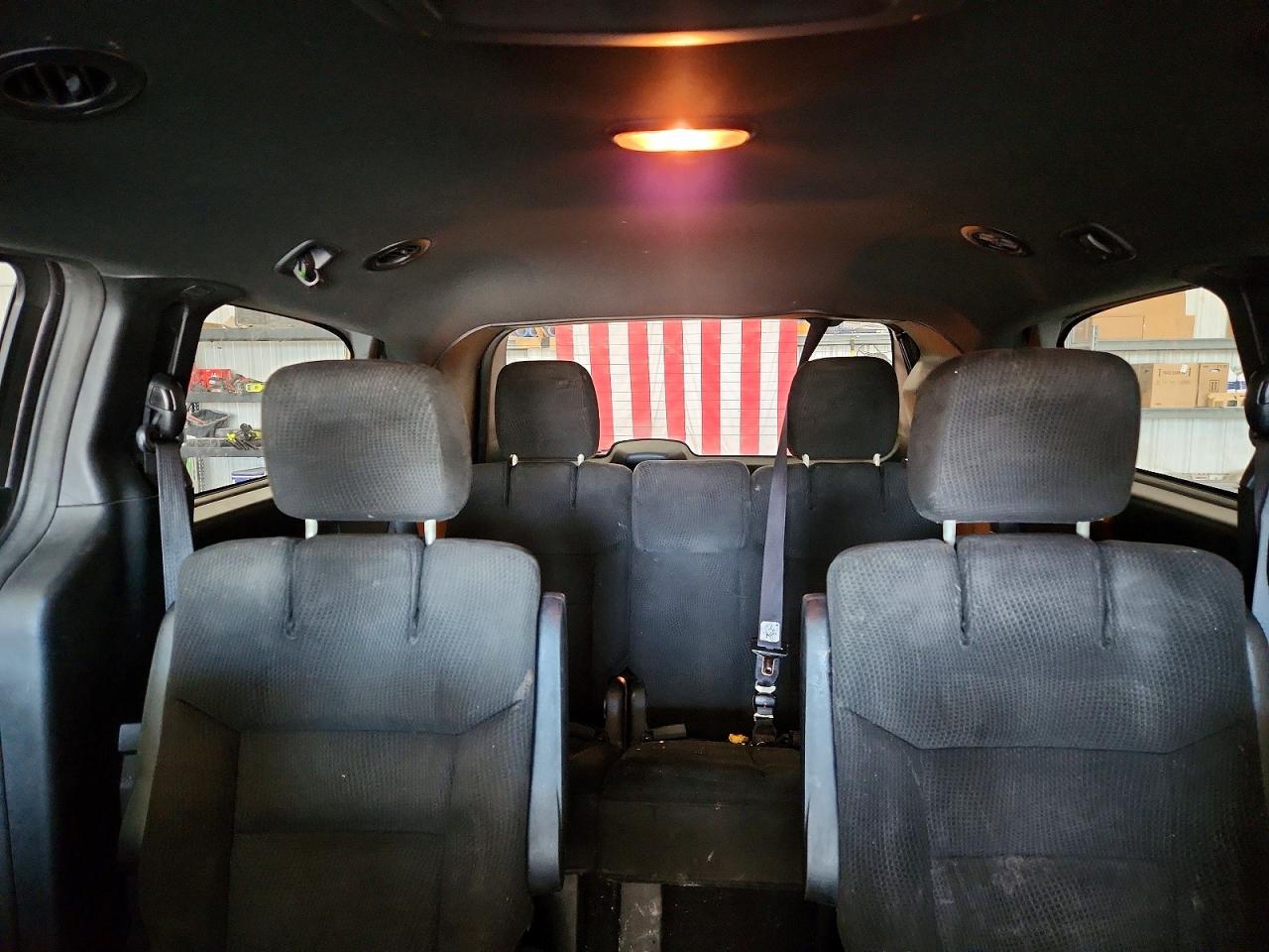 Dodge Caravan Sxt