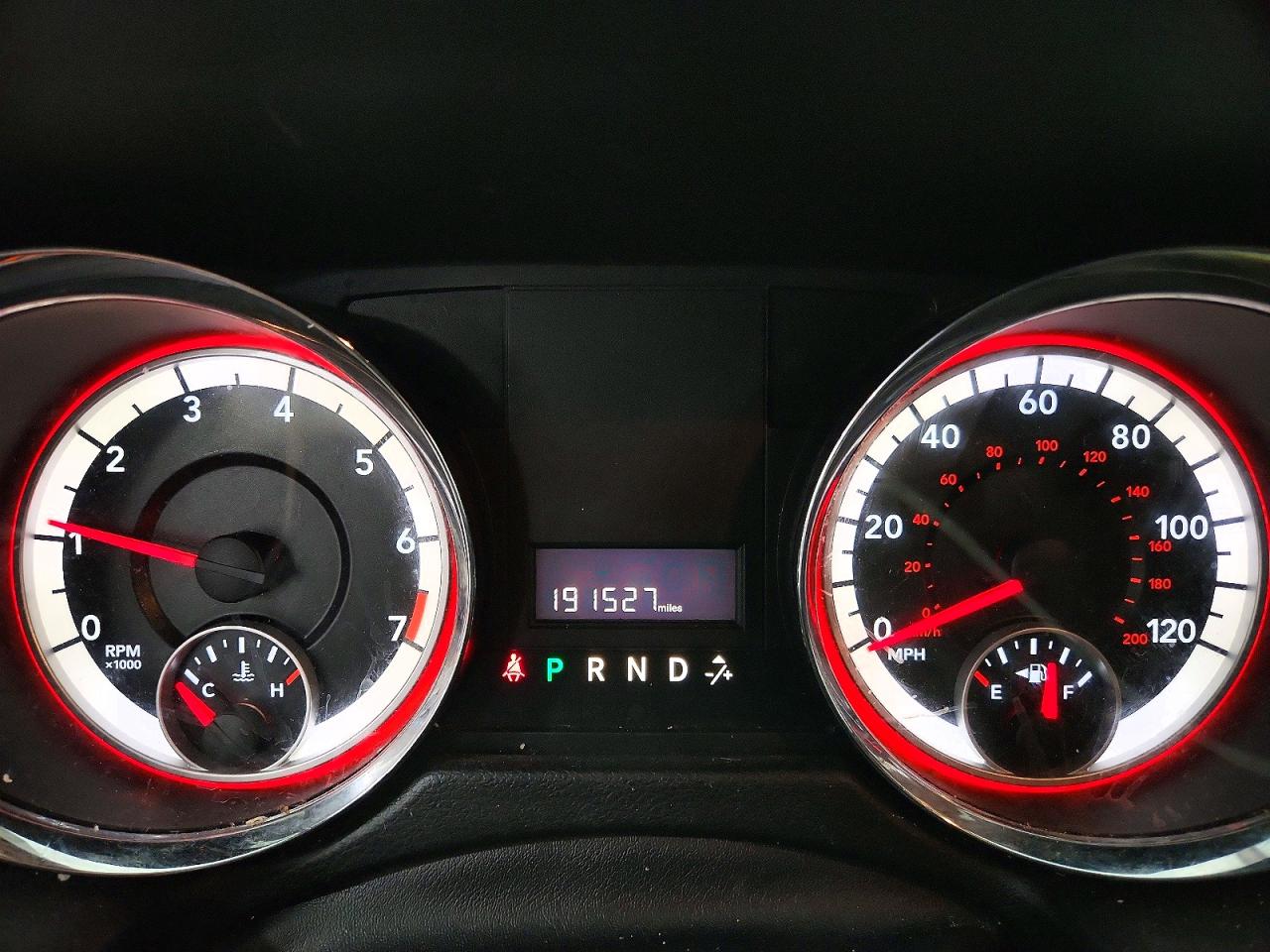 Dodge Caravan Sxt