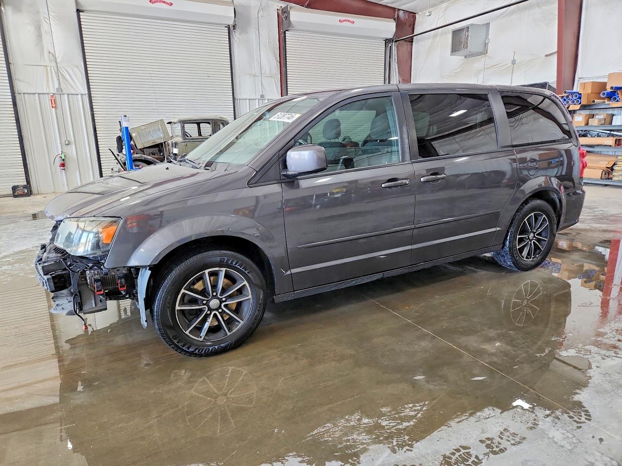 Salvage Dodge Caravan Image