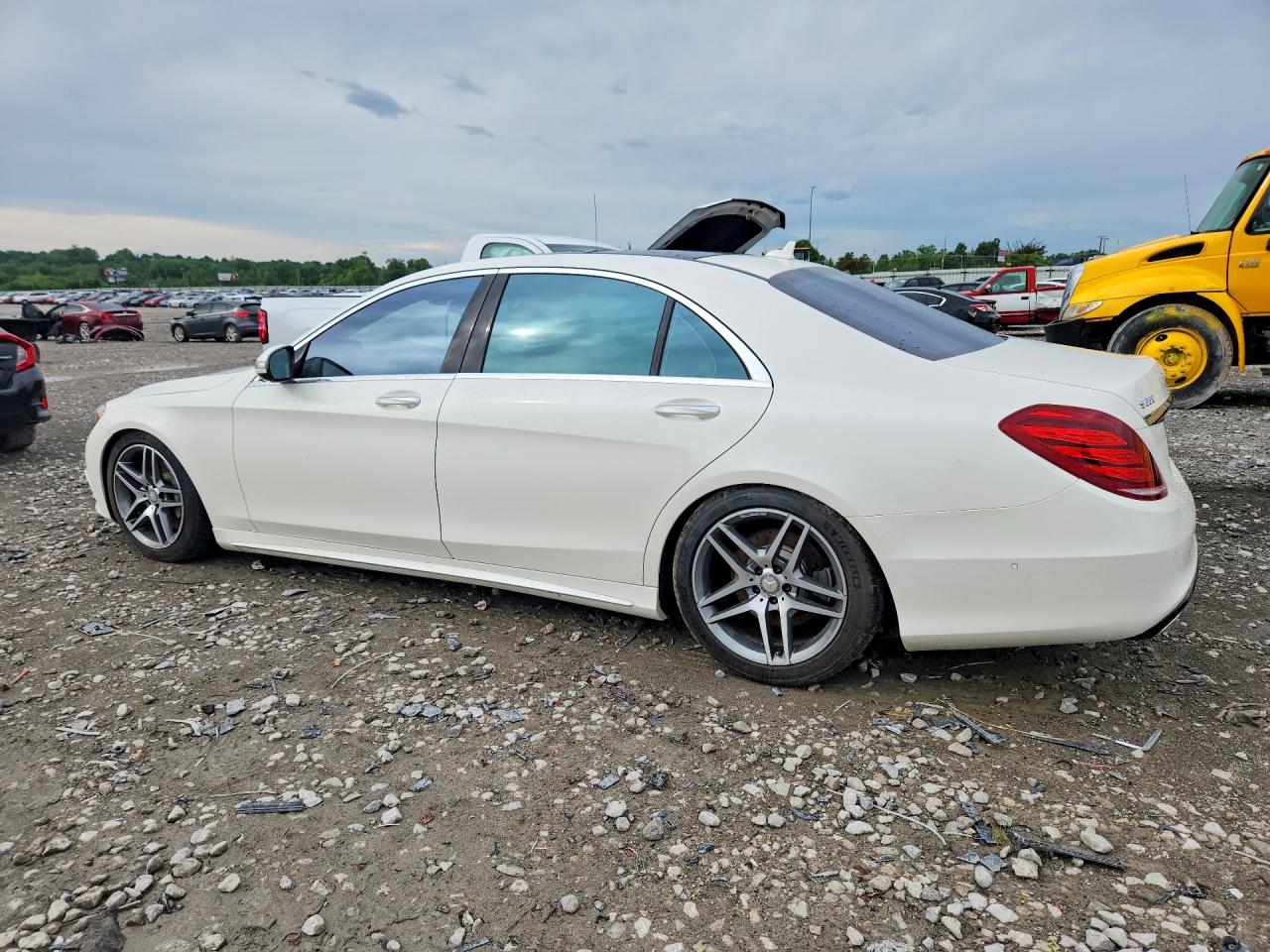 Mercedes-Benz S-Class 550 4matic