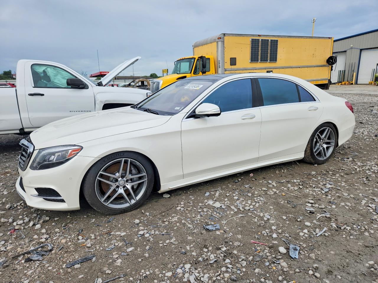 Salvage Mercedes-Benz S-Class Image