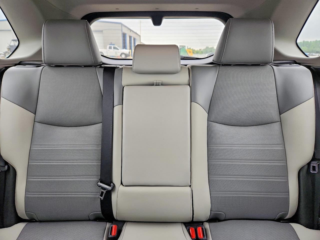 Toyota RAV4 Limited