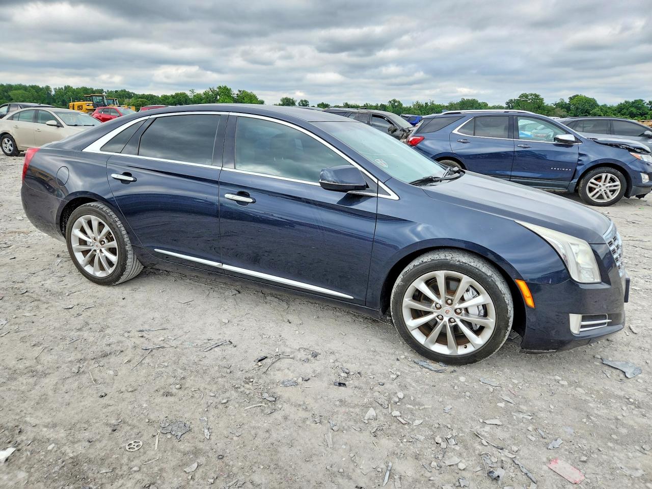 Cadillac XTS Luxury Collection