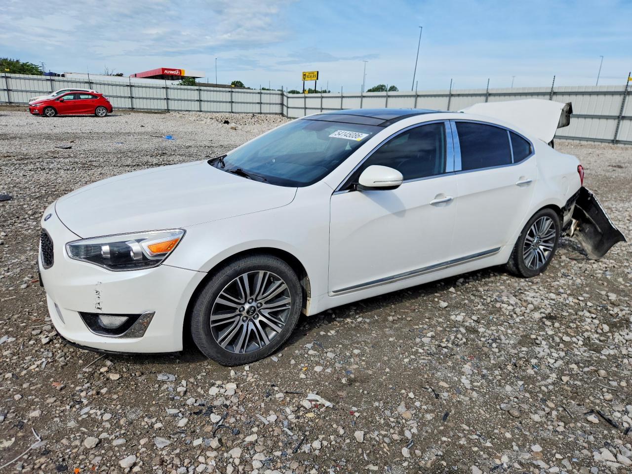 Salvage Kia Cadenza Image