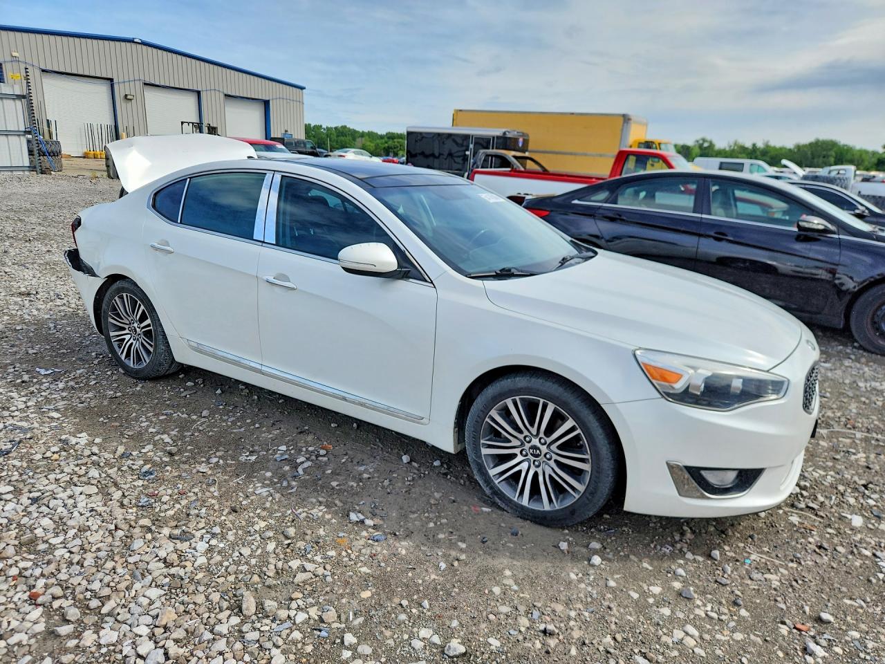 Kia Cadenza Premium