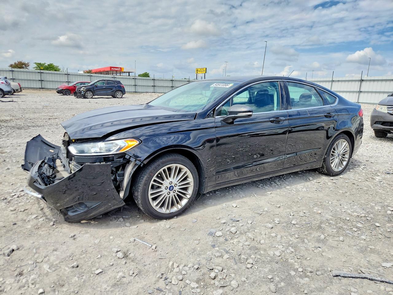 Salvage Ford Fusion Image