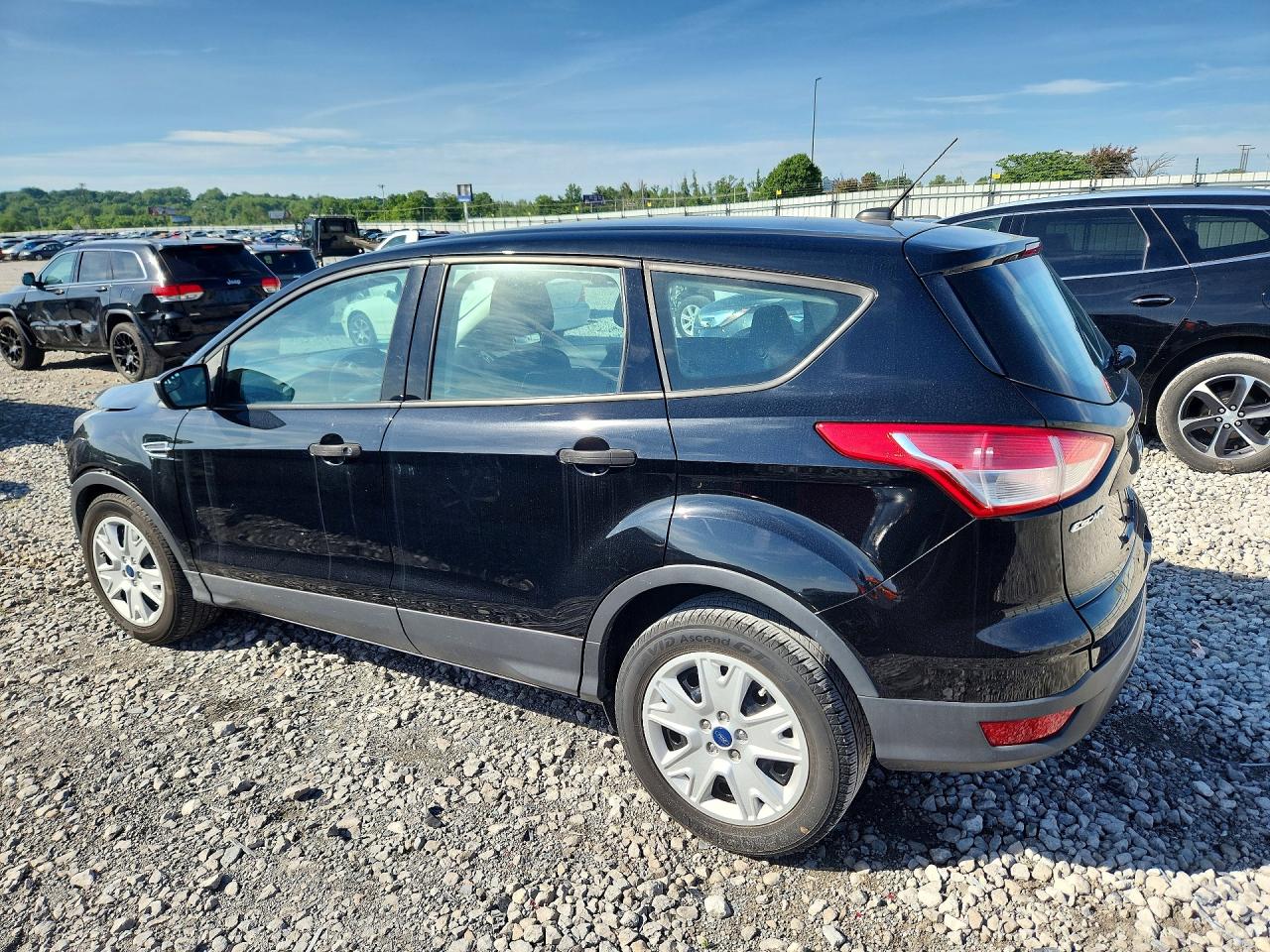 Ford Escape S