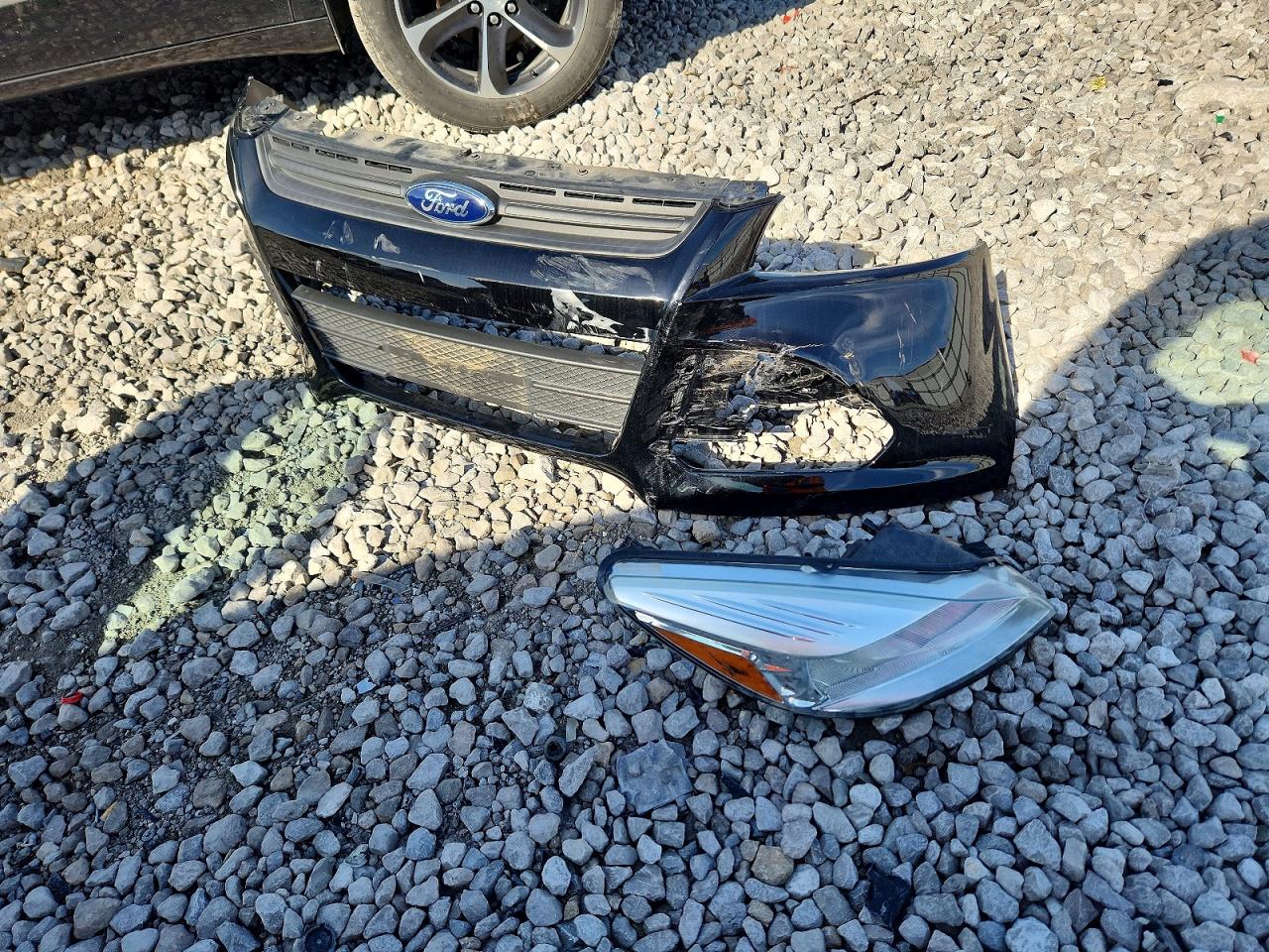 Ford Escape S