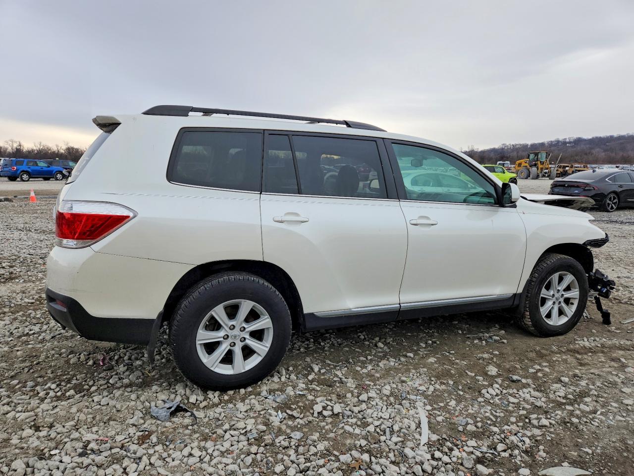 Toyota Highlander Base