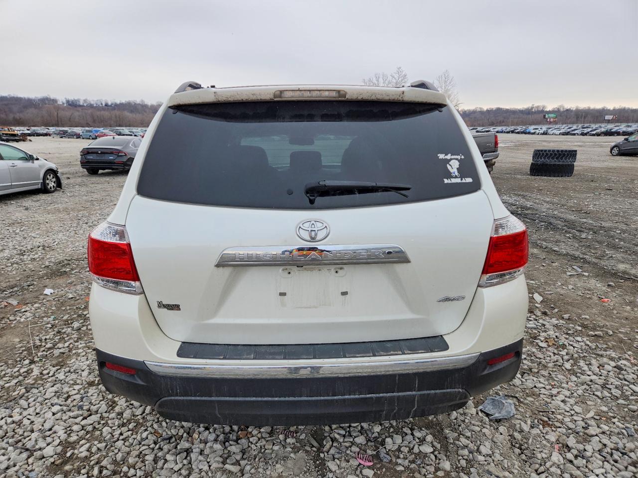 Toyota Highlander Base