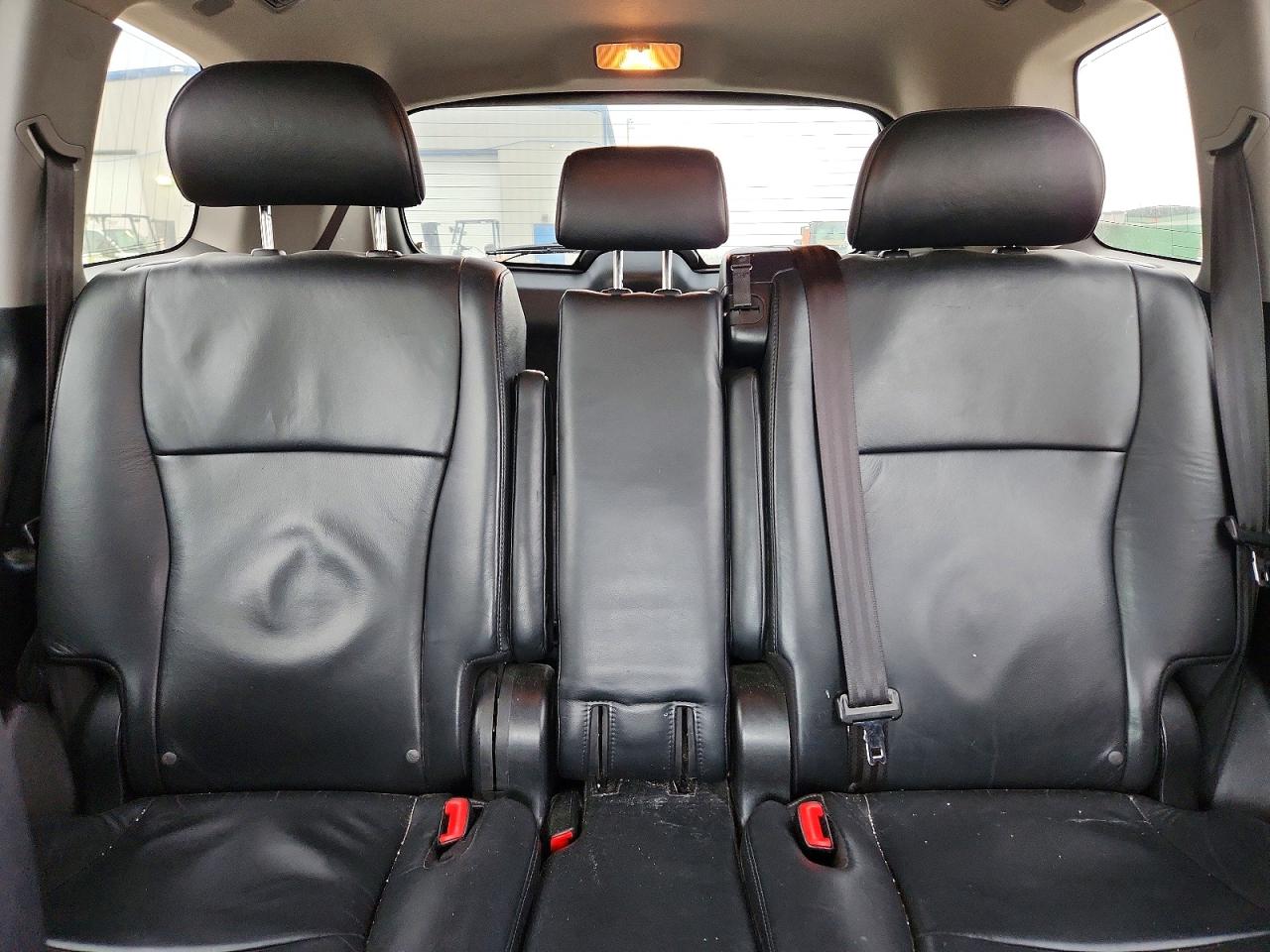 Toyota Highlander Base