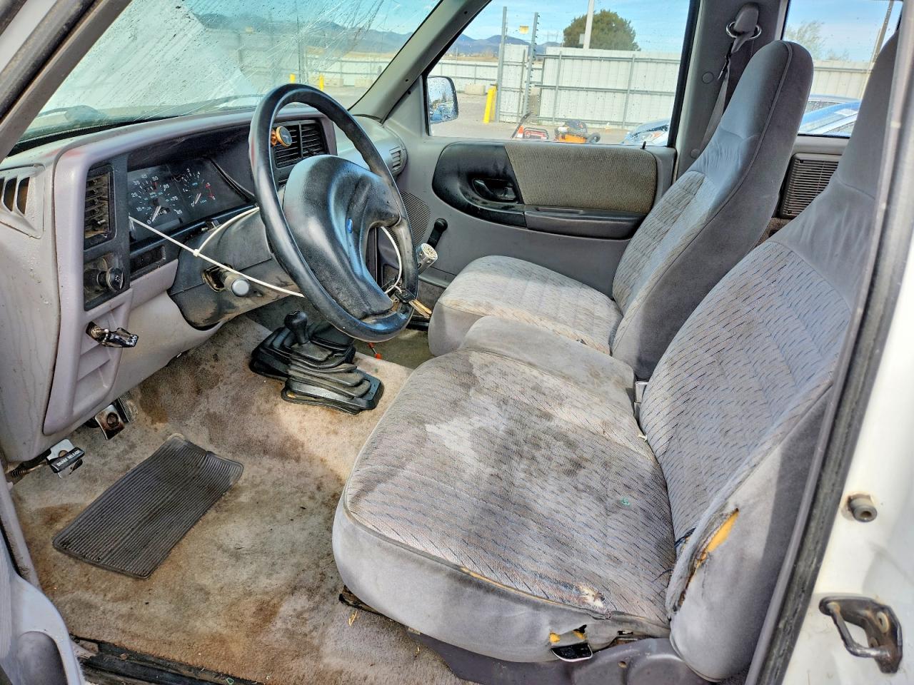 Ford Ranger Super Cab