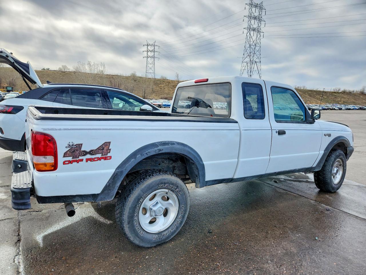 Ford Ranger Super Cab