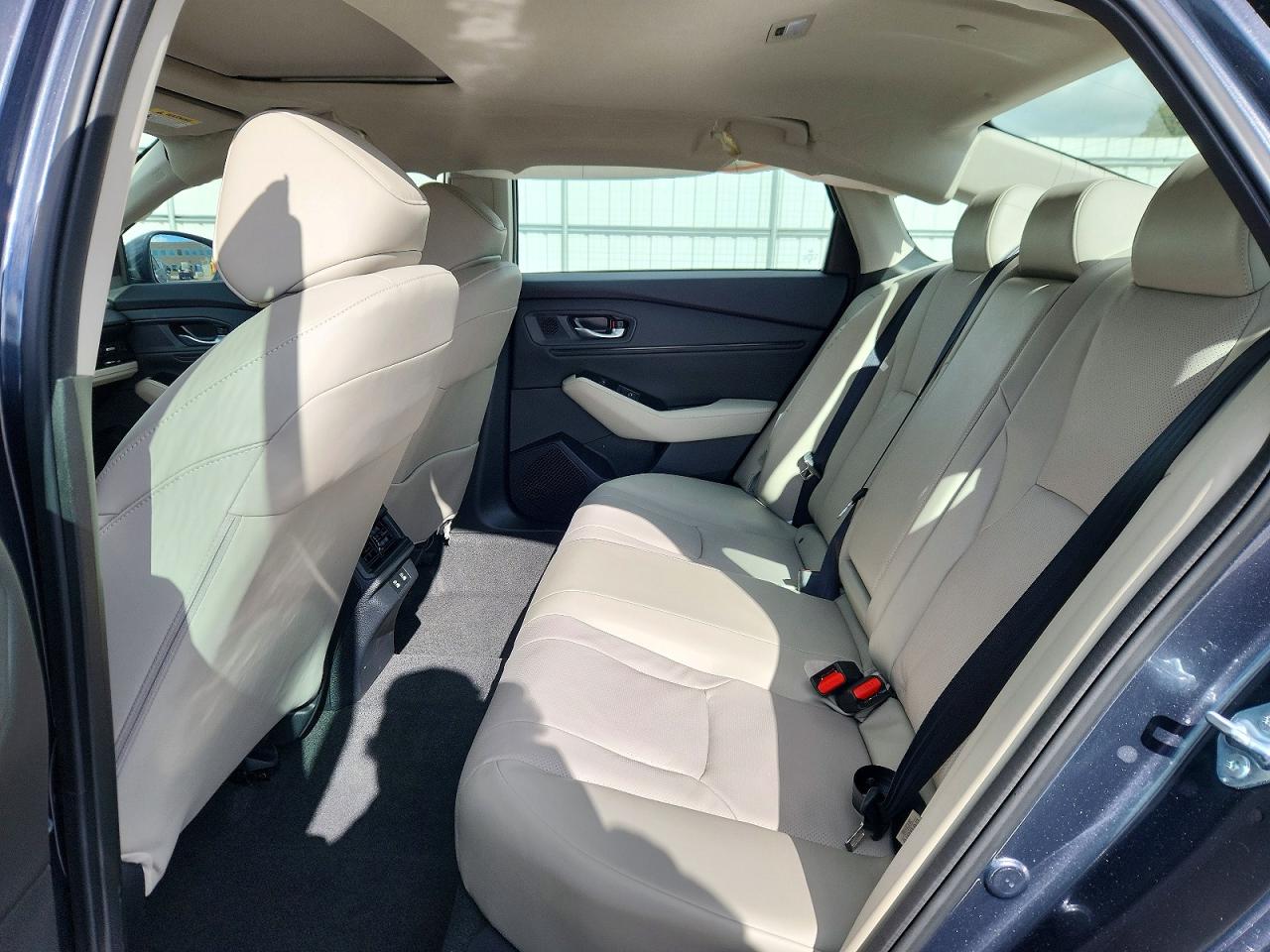 Honda Accord Touring Hybrid