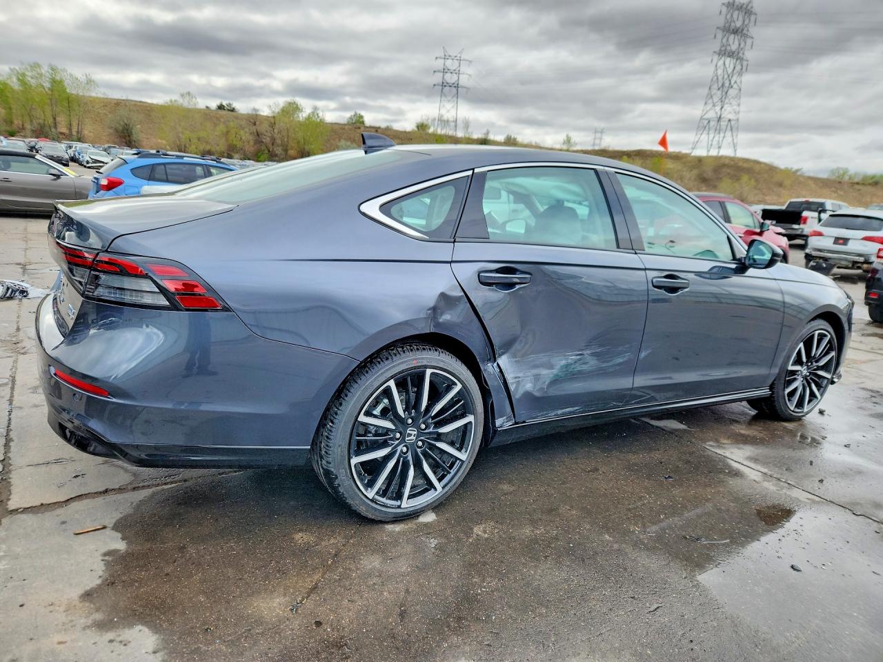 Honda Accord Touring Hybrid