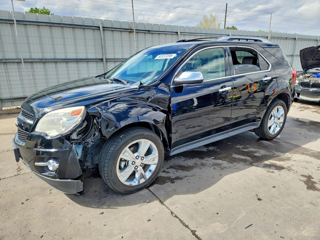 Salvage Chevrolet Equinox Image