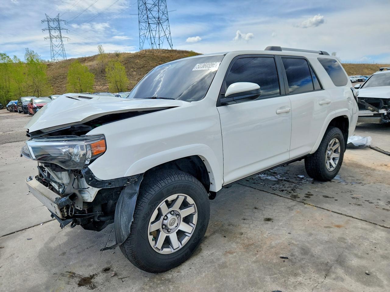 Salvage Toyota 4Runner Image