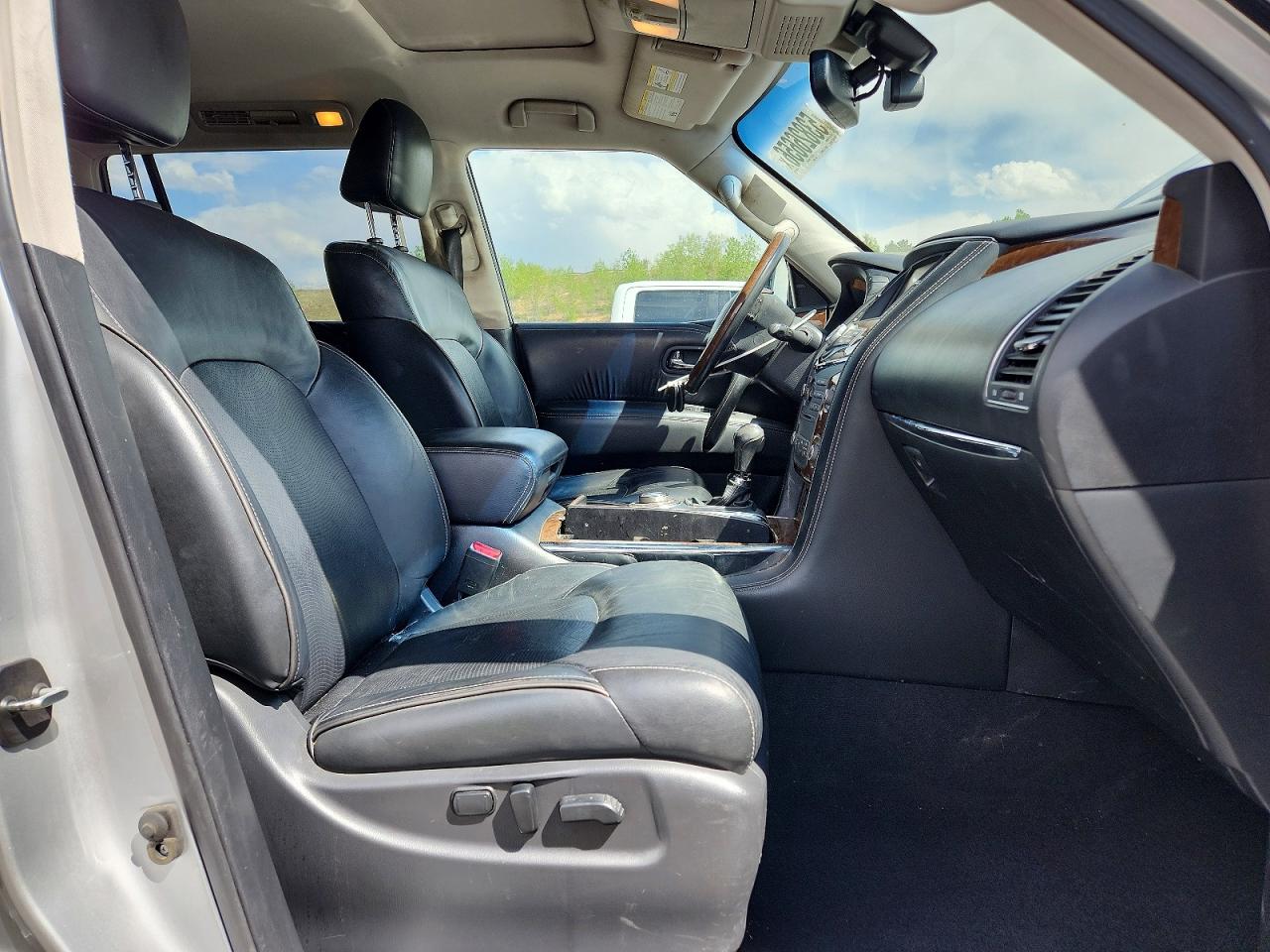INFINITI Qx Base