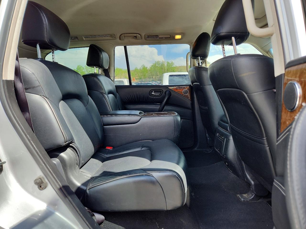 INFINITI Qx Base