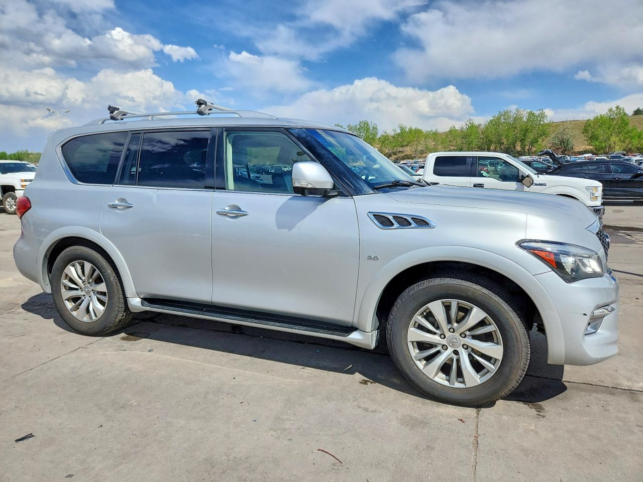 INFINITI Qx Base