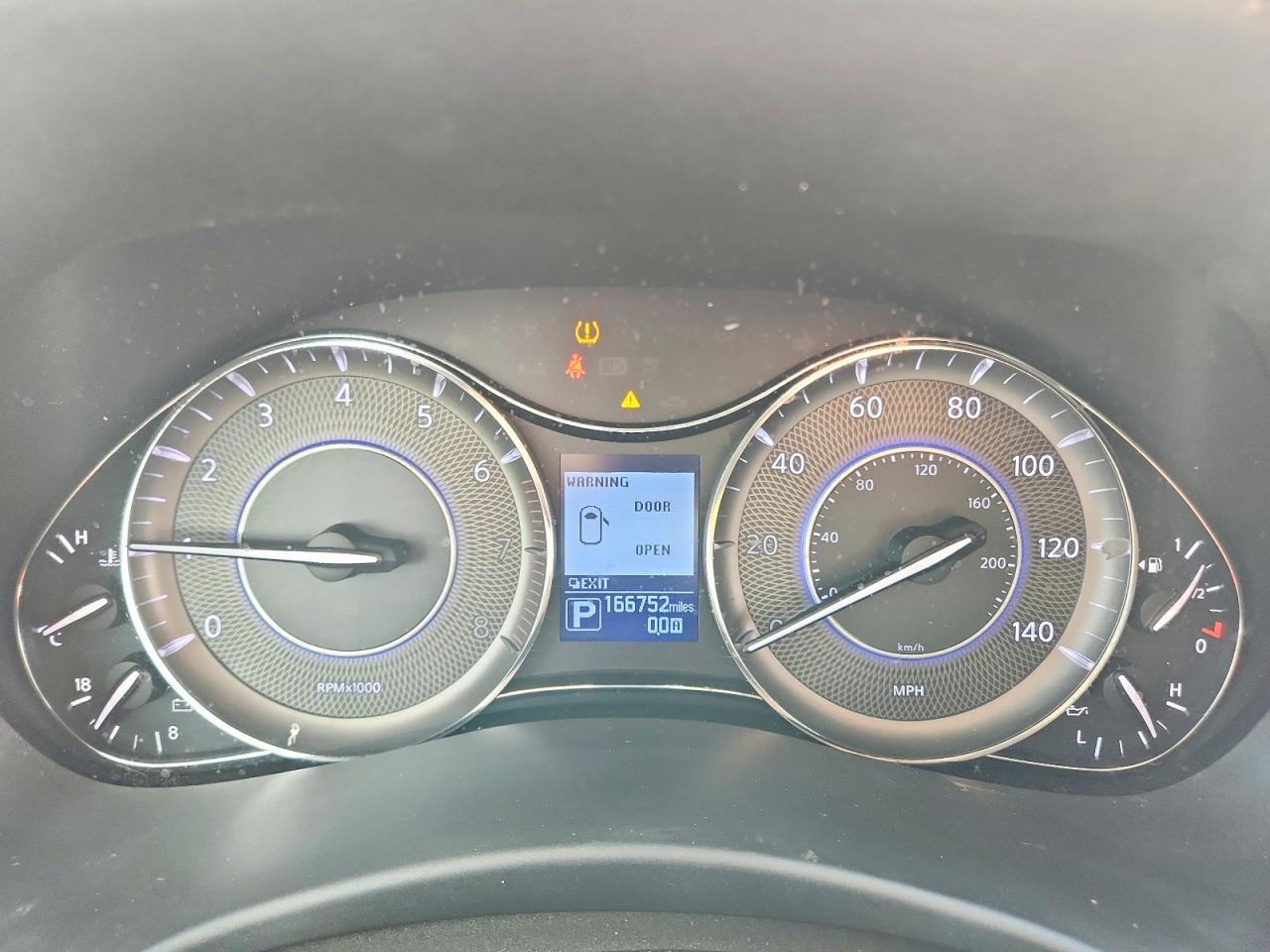 INFINITI Qx Base