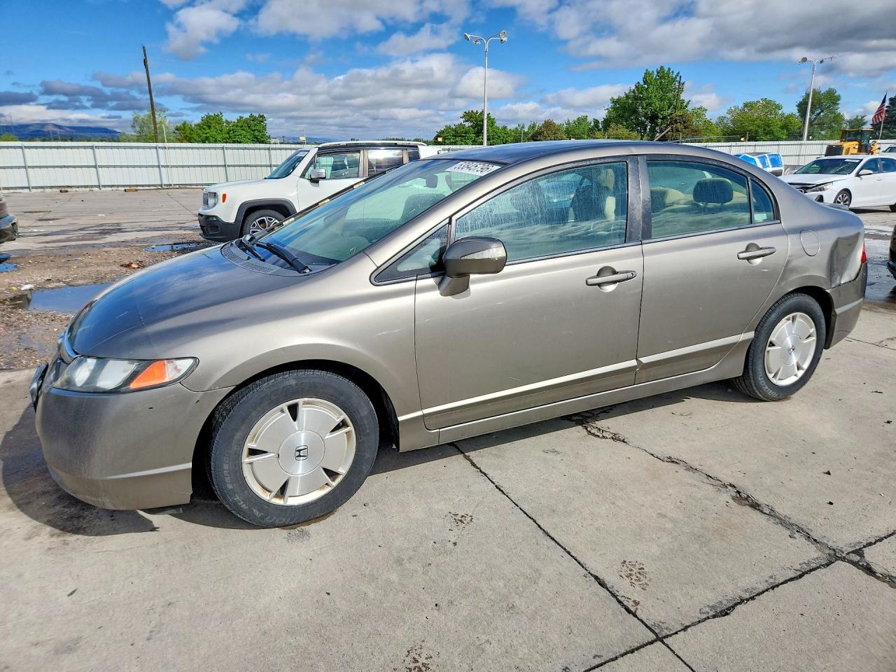 Salvage Honda Civic Image