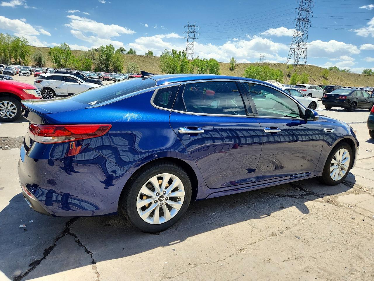 Kia Optima S