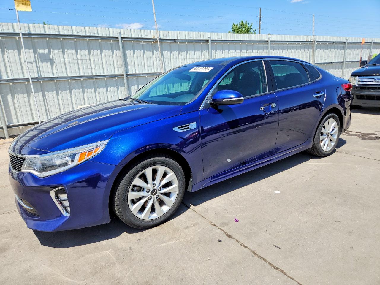 Salvage Kia Optima Image