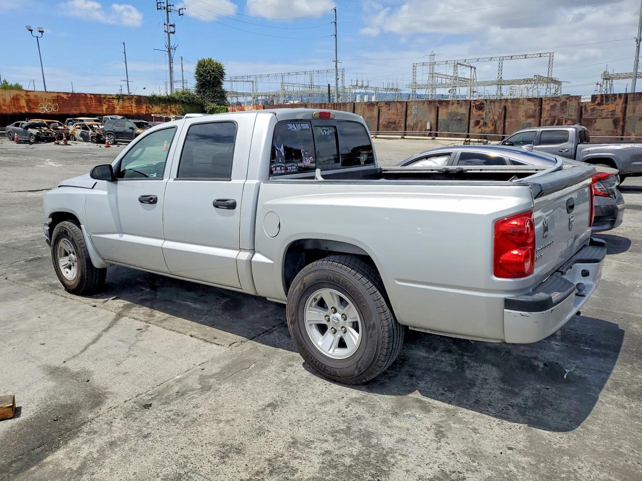 Dodge Dakota Quad Slt