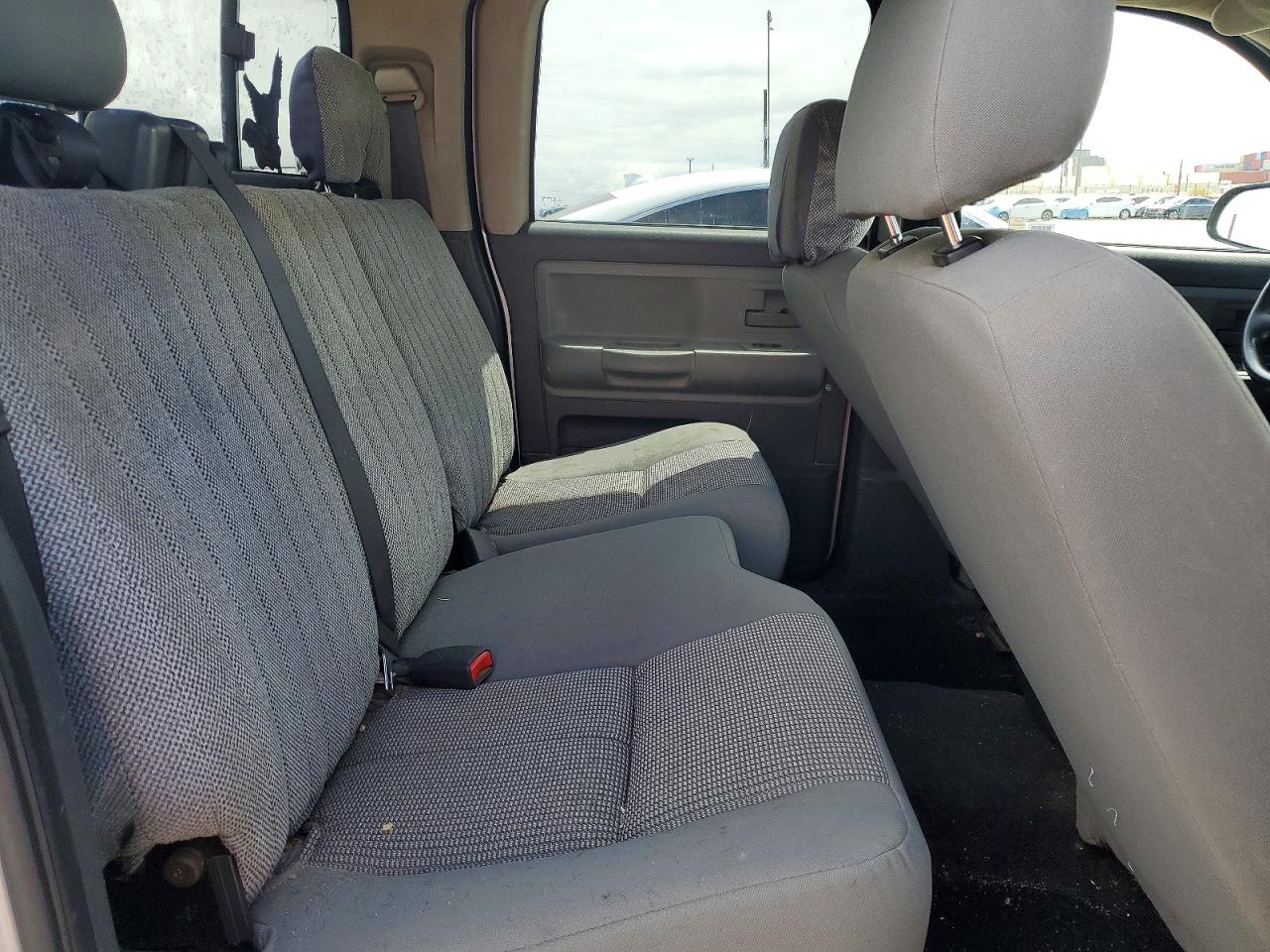 Dodge Dakota Quad Slt