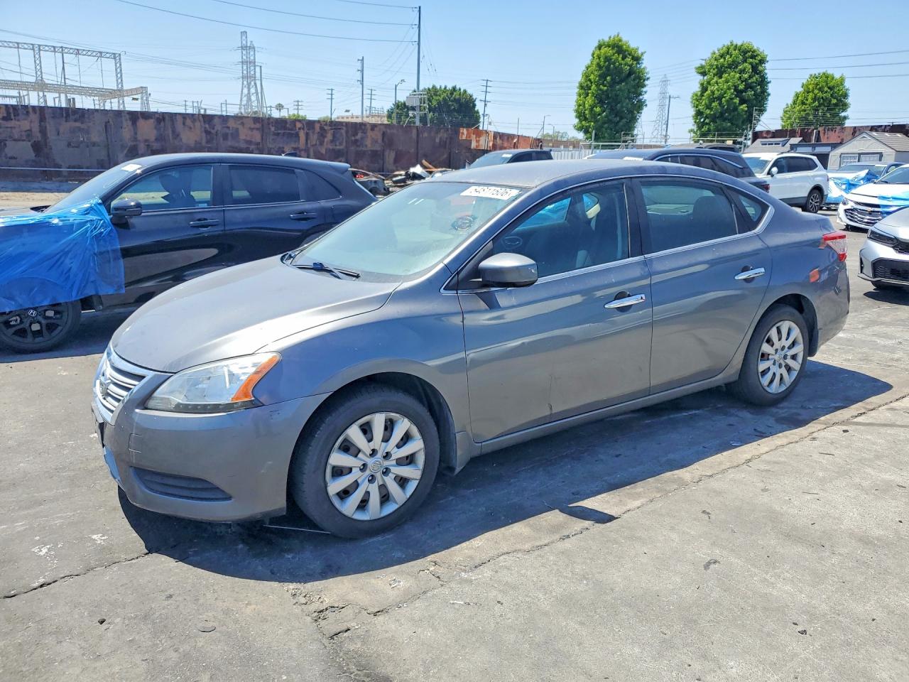 Salvage Nissan Sentra Image