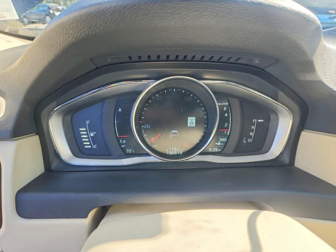 Volvo XC70 T5 Platinum